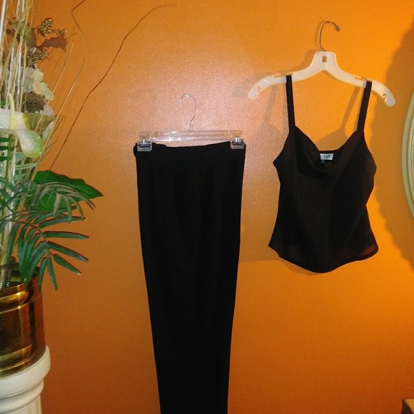 Meet your Posher, Stephanie - Picture 3 of 6